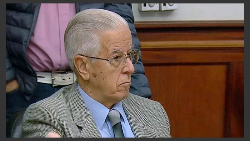 Rivas escuchó la sentencia aunque fue absuelto por otras 11 denuncias.