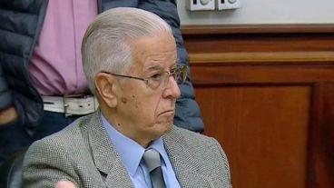 Rivas escuchó la sentencia aunque fue absuelto por otras 11 denuncias.