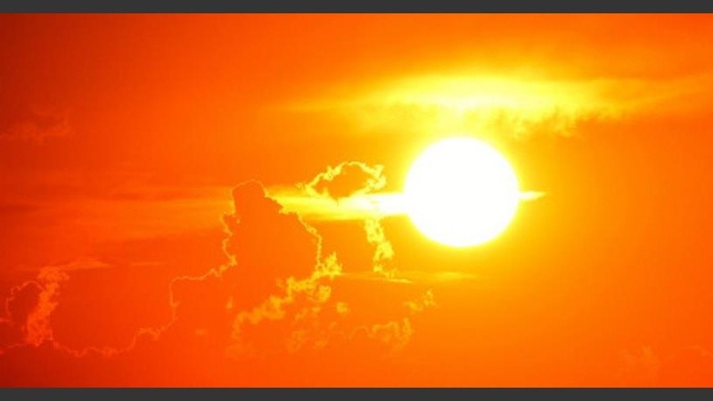 Aparece el sol para dar abrigo en este jueves frío.