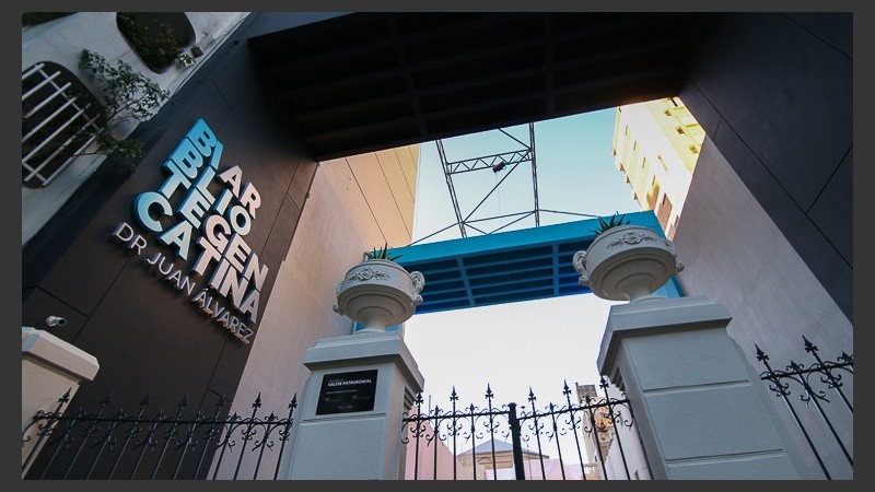 Así quedó la renovada Biblioteca Argentina Dr. Juan Álvarez.