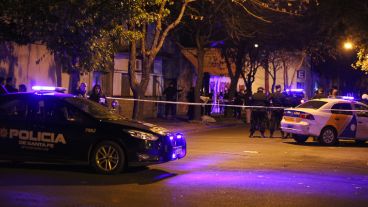 El asesinato ocurrió en Mitre al 3100, casi esquina Garay, en la zona sur de Rosario.