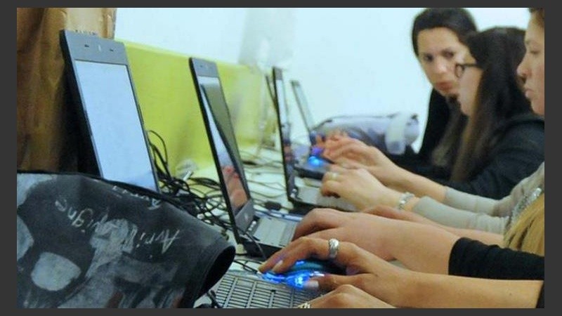 En 2018 más de 1.600 personas culminaron los 146 cursos gratuitos.