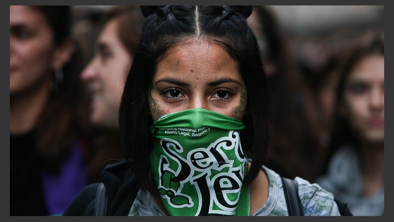Pañuelazo frente a Humanidades este martes por la tarde.