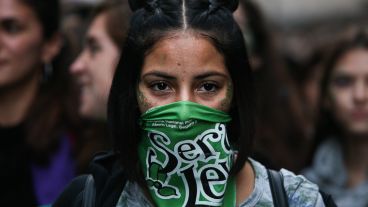 Pañuelazo frente a Humanidades este martes por la tarde.