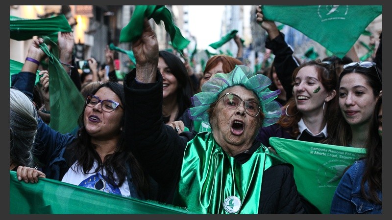 Pañuelazo frente a Humanidades este martes por la tarde.