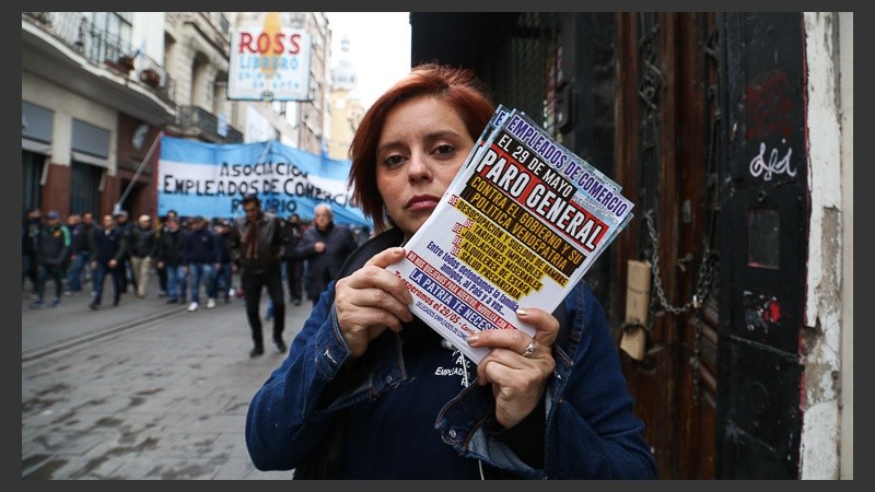 Las marchas le pusieron color al dia gris.