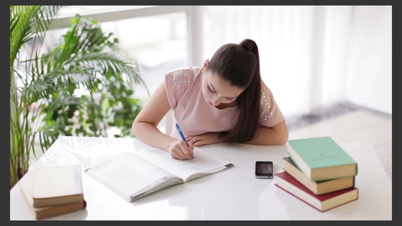 Cuando necesitás recordar varios puntos, podés formar una sola palabra con las iniciales de cada uno.