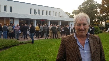 Alberto Grimaldi, director ejecutivo de La Segunda, en un alto durante un encuentro con productores asesores de seguros.