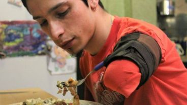 "Tengo una vida activa y plena", aseguró Leandro.