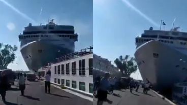 Hubo corridas en el muelle al notar que el crucero estaba fuera de control.