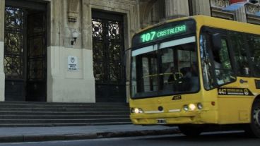Funcionará el transporte público de Rosario y de todo el país.