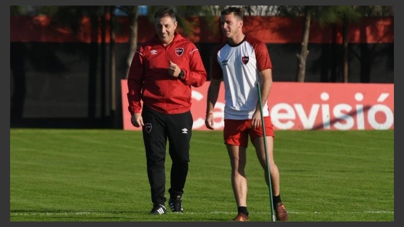 Kudelka junto a Alexis Rodríguez en el primer día de pretemporada. 