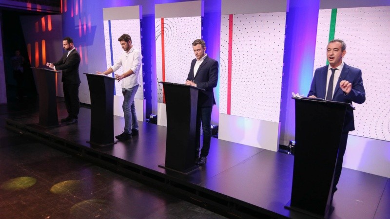 Los cuatro candidatos en el reciente debate desde los estudios de El Tres.