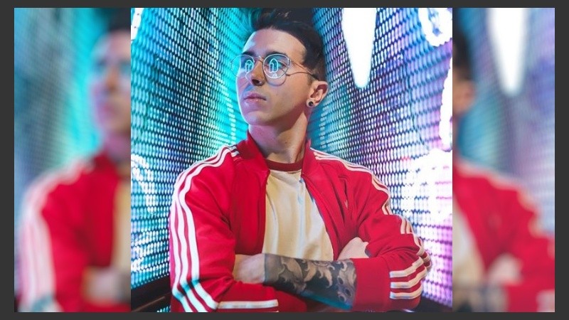 “Se está tan costumbrado a vivir en esta matrix y que esto te da una felicidad plena, incluso de aceptación instantánea”