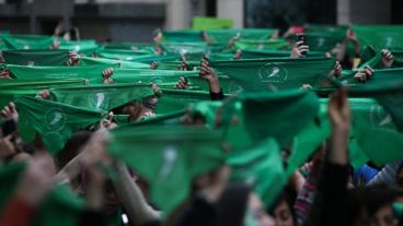 Los pañuelos verdes, símbolo de promoción del aborto legal.