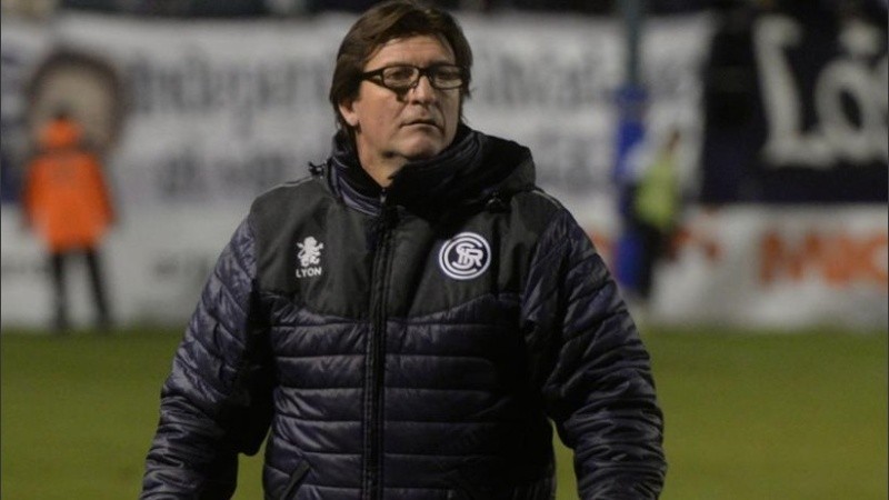 Alfredo llega a Córdoba a tratar de devolverlo a primera división.