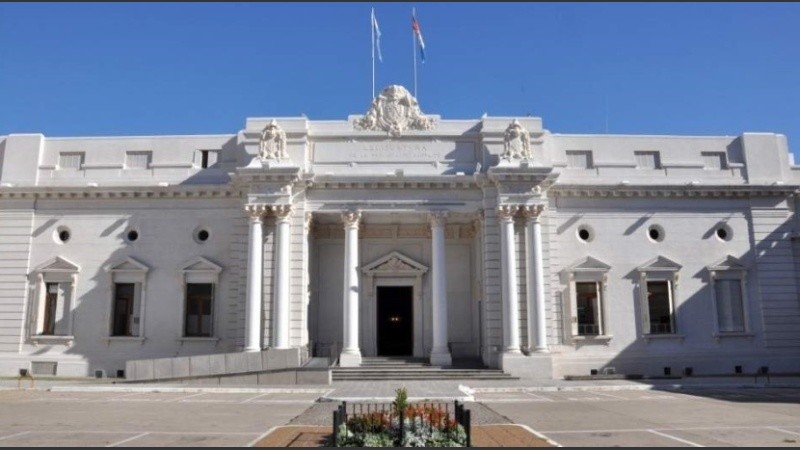 La sede de la Legislatura santafesina.