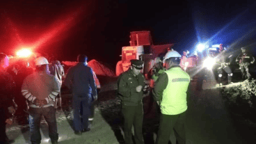 Buscaban rescatar a tres mineros bolivianos.