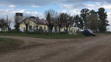 Una de las escuelas rurales donde llegó el trabajo final.