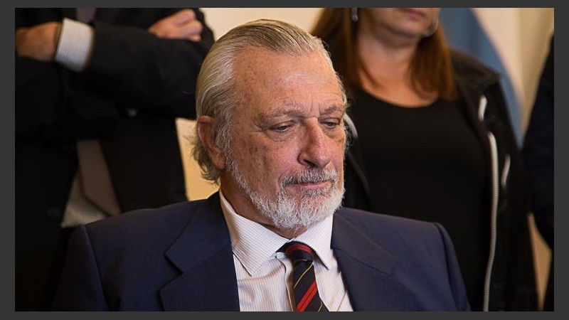 Silberstein garantizó el acto eleccionario hasta las 18.