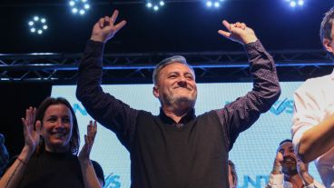 El festejo de Lewandoski este domingo por la noche en Rosario.