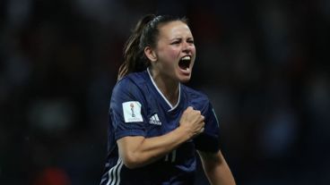 El grito goleador de Florencia Bonsegundo para el agónico 3 a 3.