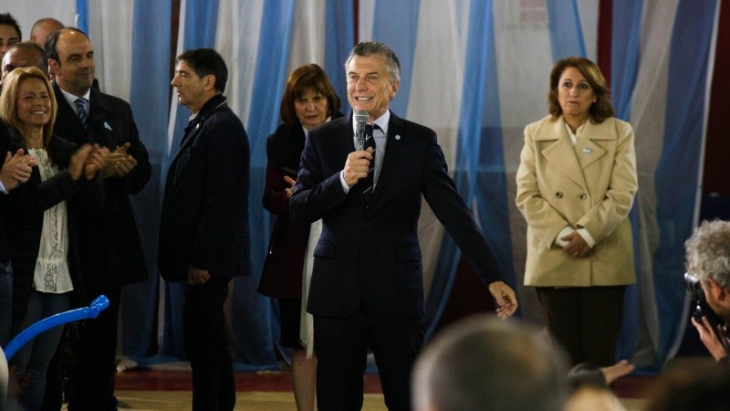 Macri junto a Mónica Fein y Patricia Bullrich.