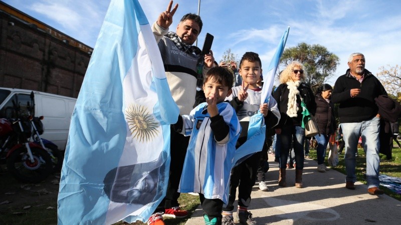 Niños llegaron también a Metropolitano.