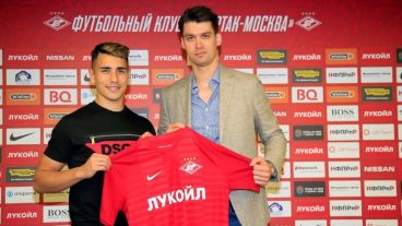 Ezequiel Ponce en su presentación en el Spartak de Rusia.