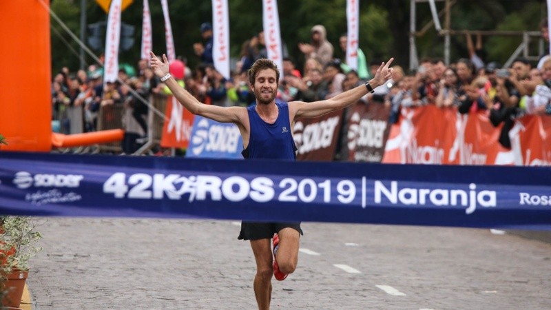 Postales de la 18ª Maratón Internacional de la Bandera en Rosario. 