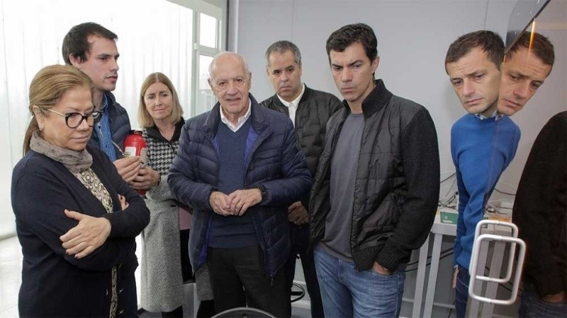 Le habrían ofrecido 8 millones de pesos a Lavagna para que se baje de la carrera presidencial. 