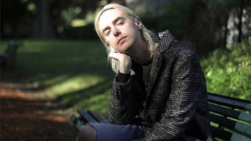 Salgan del clóset pero elijan bien la ropa antes, avisa Benito Cerati.