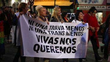 "Basta de travesticidio", la consigna central de la marcha.