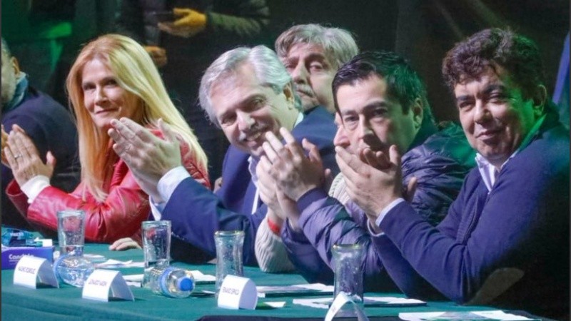 Alberto Fernández habló en el congreso de Smata.