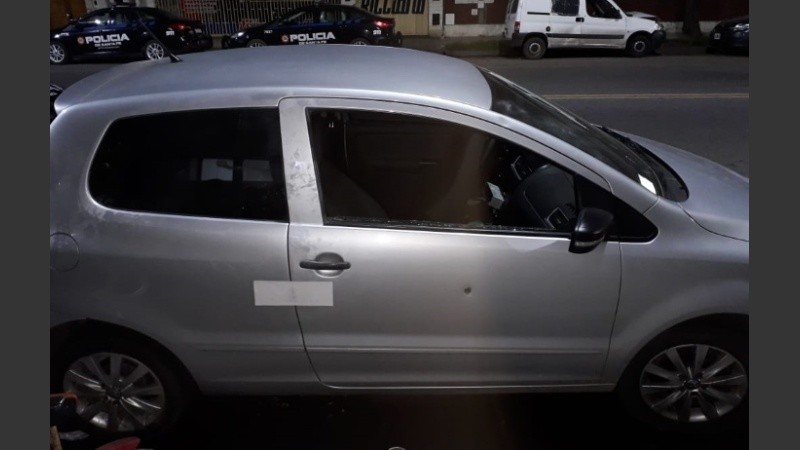 El auto en el que se desplazaban los detenidos presentaba un impacto de bala