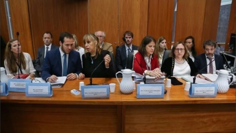 Los fiscales Piazza Iglesias, Iribarren, Argüelles y Moreno realizaron las acusaciones.