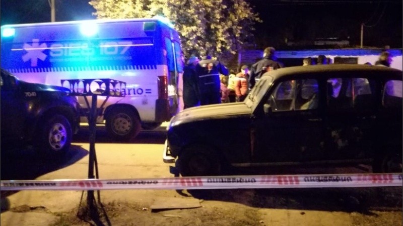 Intervinieron dos dotaciones de bomberos y tres ambulancias.