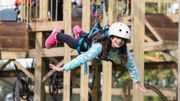 Arrancaron las vacaciones: chicos y chicas de todas las edades disfrutaron este martes feriado de las propuestas que ofrece la ciudad.