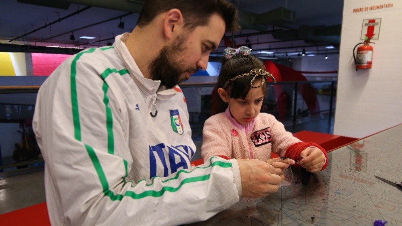 Arrancaron las vacaciones: chicos y chicas de todas las edades disfrutaron este martes feriado de las propuestas que ofrece la ciudad.