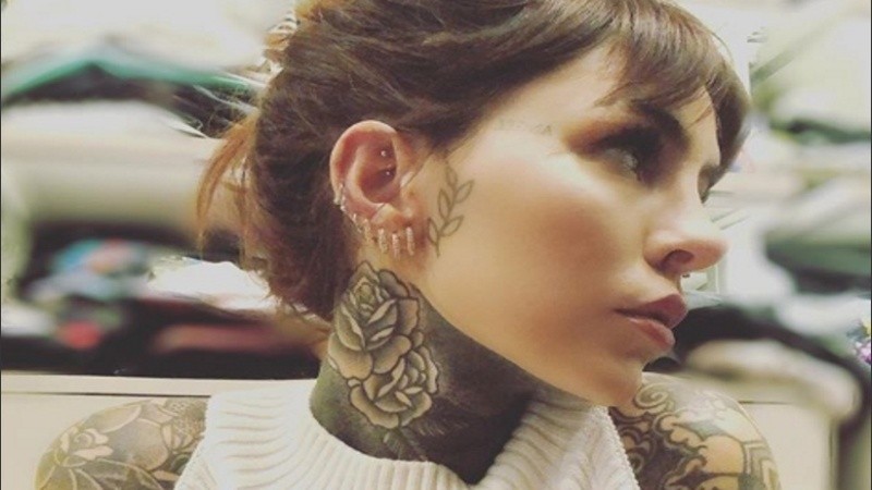 Cande Tinelli hizo una aclaración sobre una foto. 