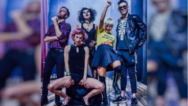 El elenco de Antisocial.