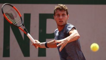 Renzo necesitó de 2 horas y 56 minutos para imponerse.