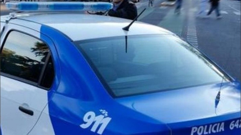 La agente cumplía tareas en el Comando Radioeléctrico.