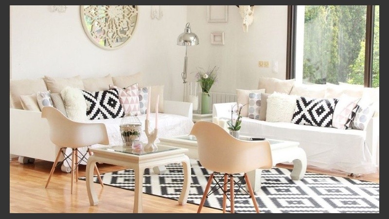 Los objetos decorativos son los que se encargarán de dar color y alegría.