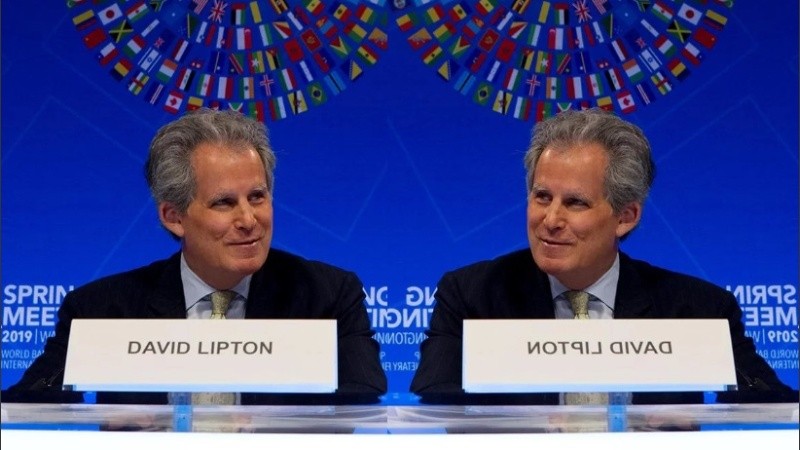 Argentina mejora, dice el FMI. Argentina empeora, dice el FMI.