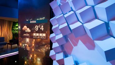 Así quedó el renovado estudio de Telenoche Rosario.