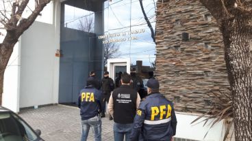 Más de 30 allanamientos en la región.