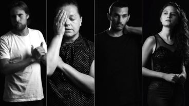 "Tom en la granja":  Leandro Iossa, Lucía Dominissini, Aquiles Pelanda y Paula Luraschi.