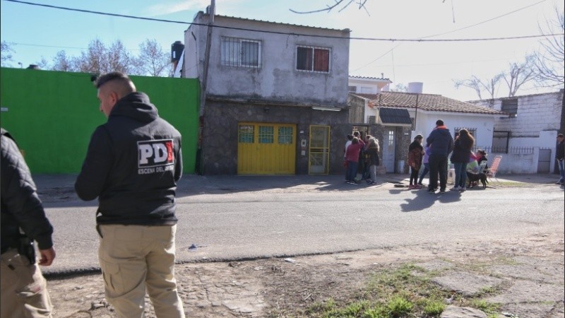 El sábado pasado mataron a puñaladas a un almacenero en ocasión de robo en Gaboto al 6000.