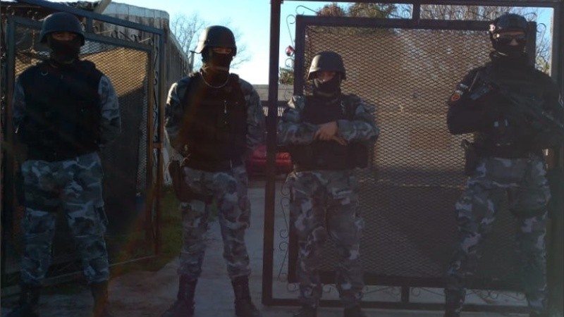 Este domingo realizaban nuevos operativos por el violento hecho del viernes a la noche.